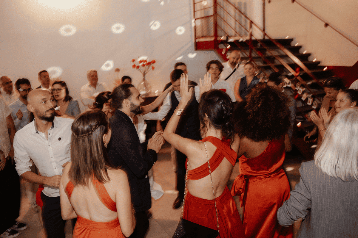 guests partying at the estate in the Salle Cuverie