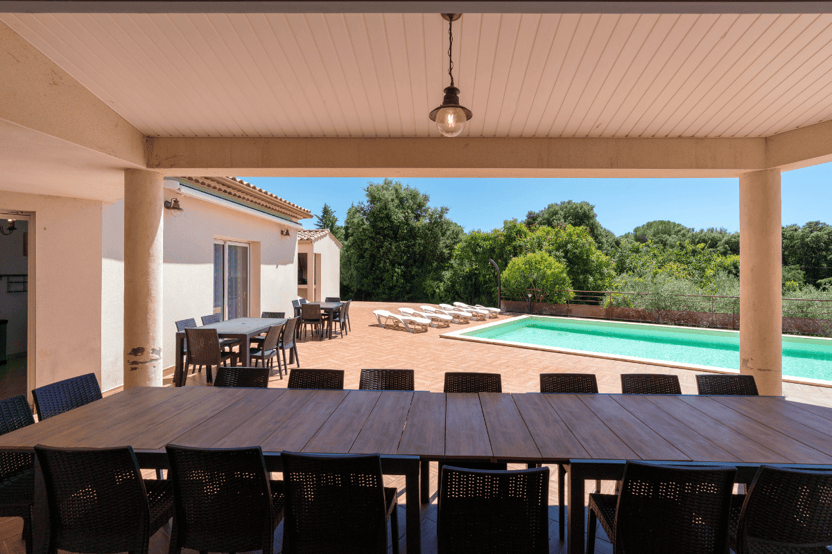 terrace and pool at the villa - Exclusive wedding venue France