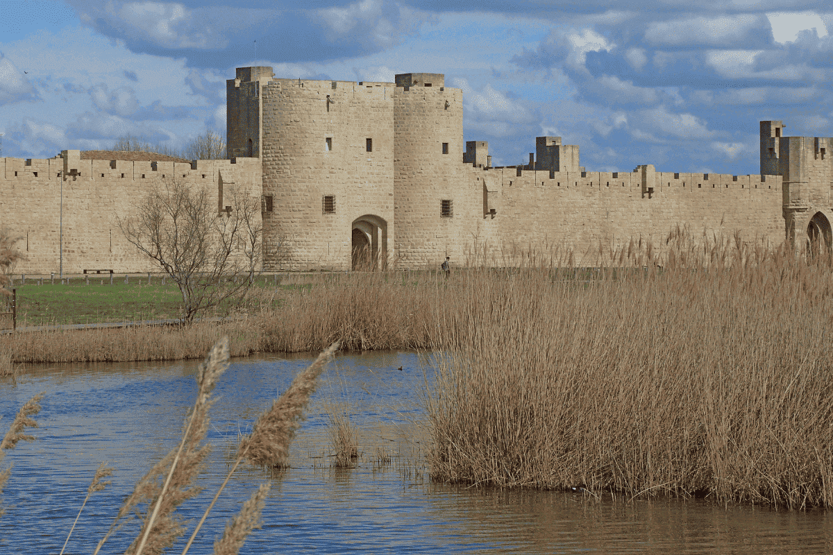 remparts d'aigues mortes - Tourisme autour de Sommières